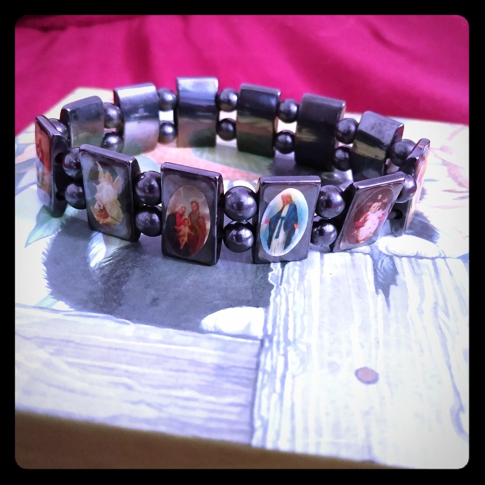 Bracelet